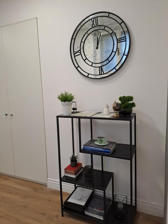 Witrina Apartments Zagreb Bagian luar foto