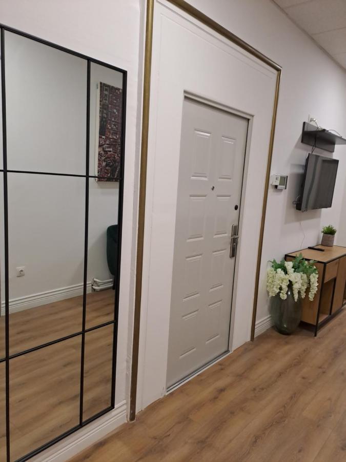 Witrina Apartments Zagreb Bagian luar foto